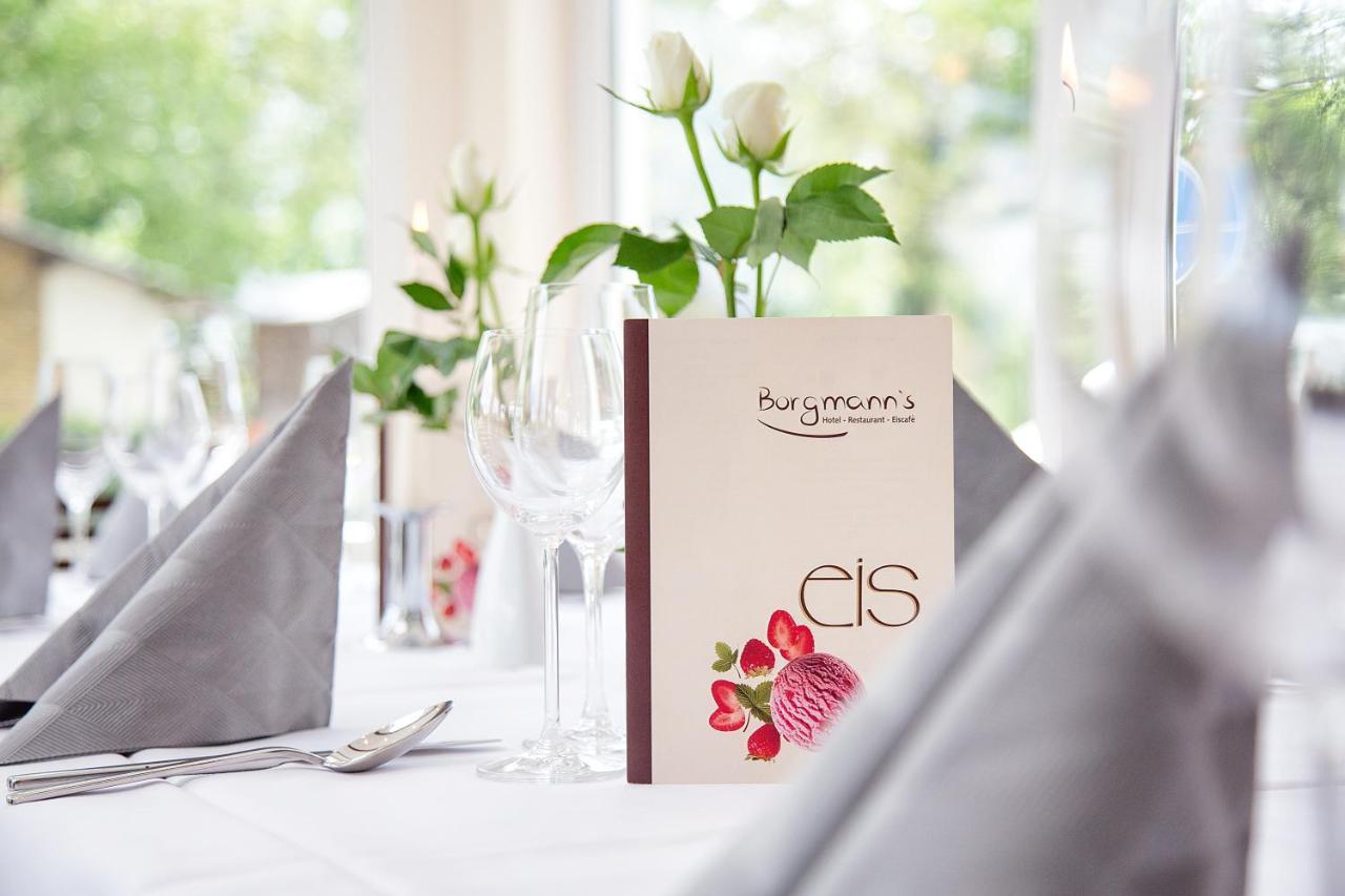 Hotel-Restaurant-Eiscafe Stadtmitte Bruck  Buitenkant foto